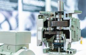 Memahami Cara Kerja dan Komponen Helical Gear